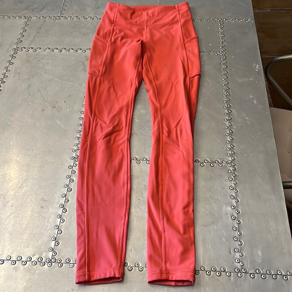 Lululemon pink leggings